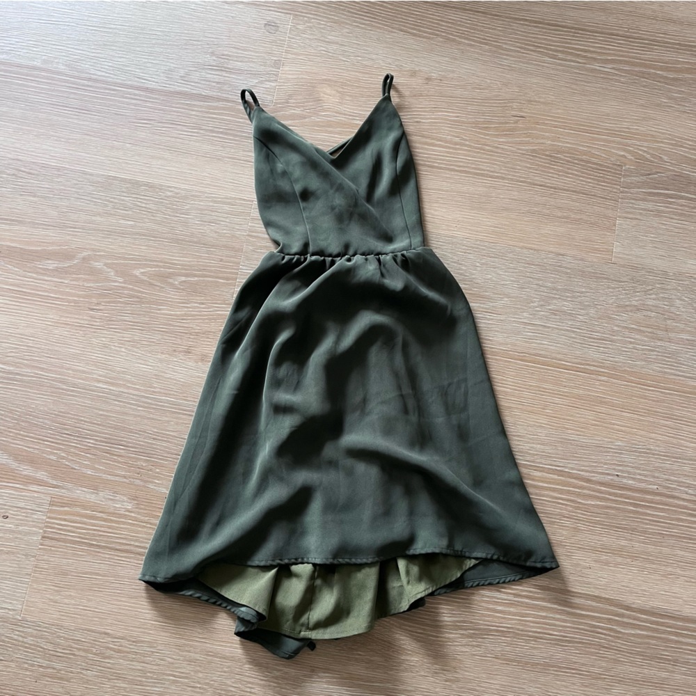 Tobi forest green mini dress
